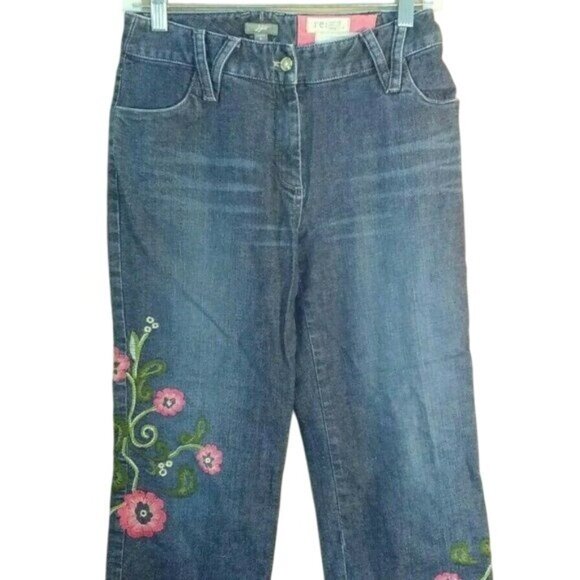 J Jill Jeans Womens Size 2 Floral Embroidered Cropped - Picture 1 of 8